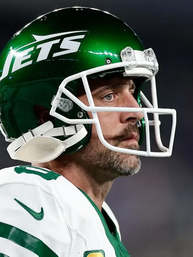 Aaron Rodgers proves an obvious point as Jets finally end undesired Patriots record.